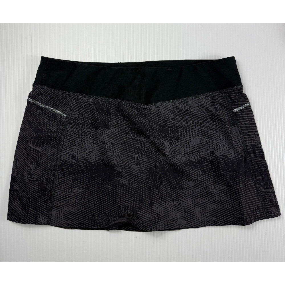Lucy Active Skort Athletic Running Skirt Built-In Shorts Black Gray L